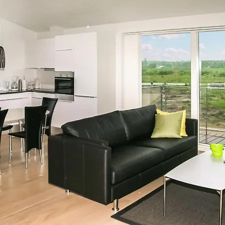 Lovely In With Kitchen *